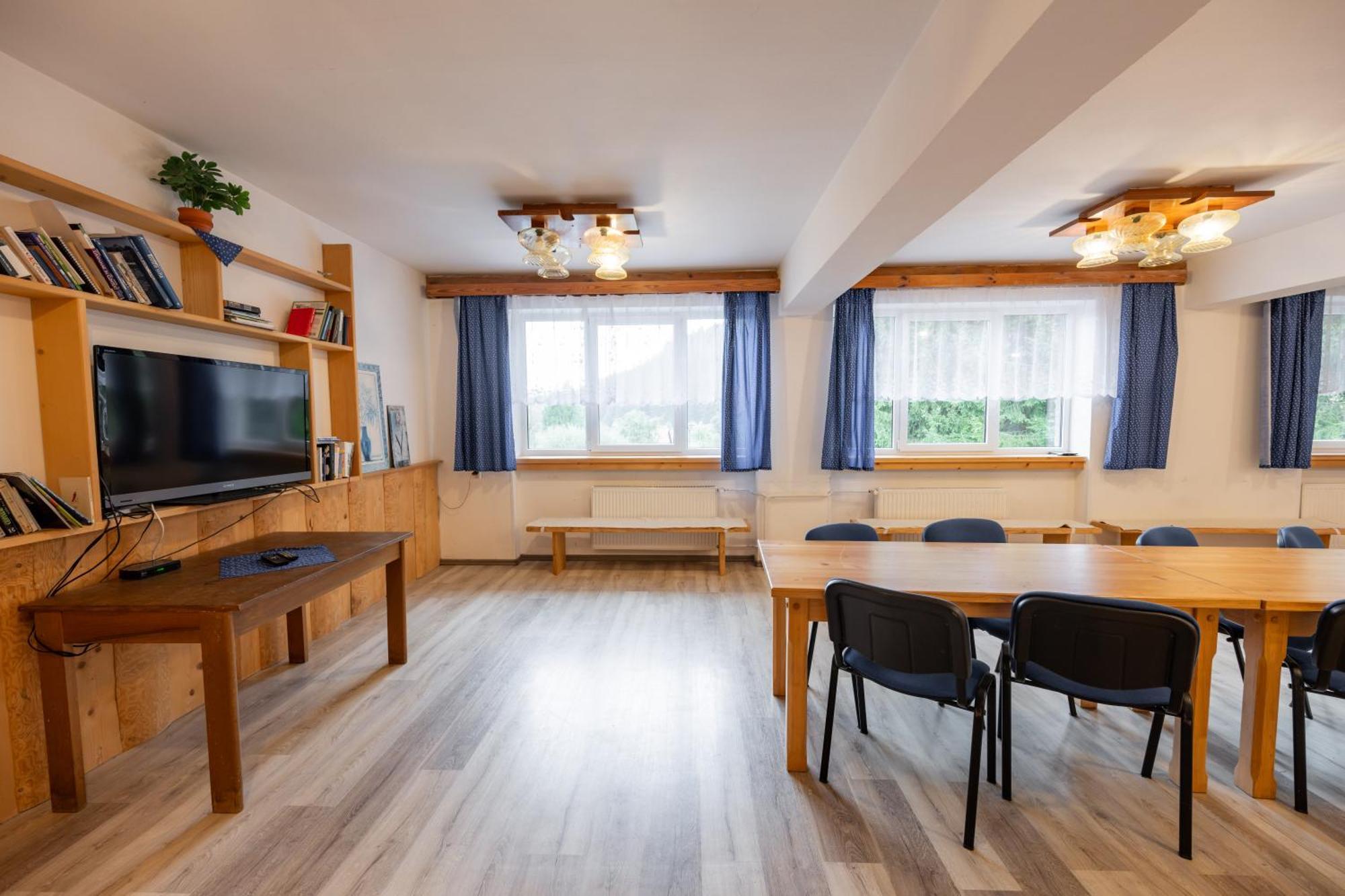 Horsky Hotel Kycerka Вельке-Карловице Экстерьер фото